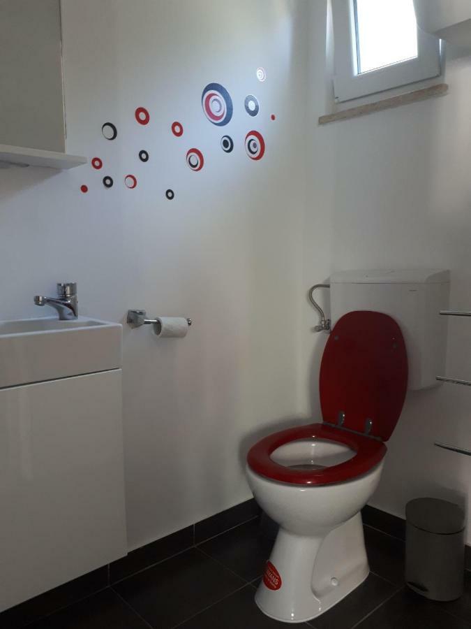 Studio Apartman Splash Pjescana Uvala Exterior photo